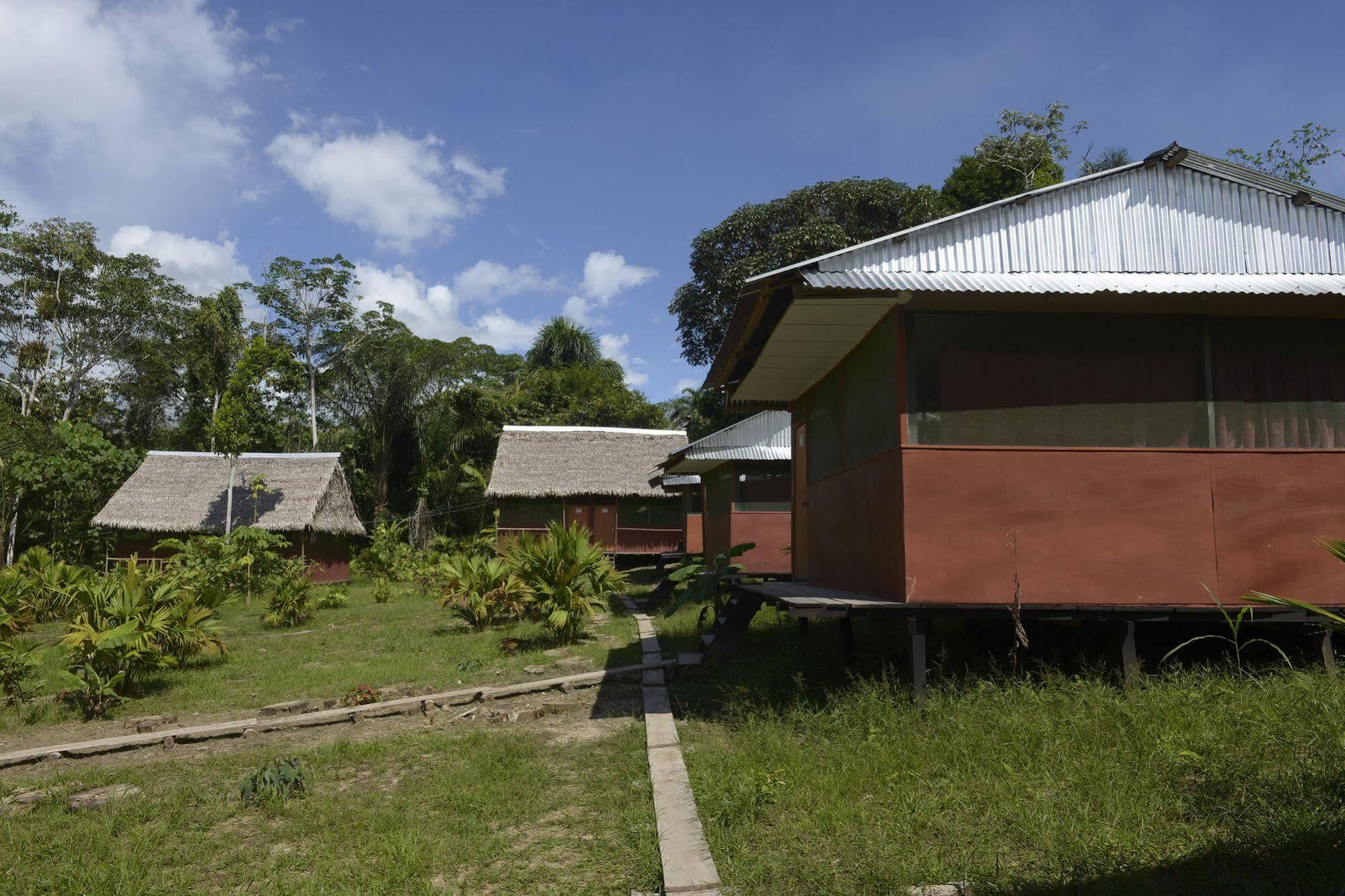 Maniti Expeditions Eco Lodge อีกีโตส ภายนอก รูปภาพ