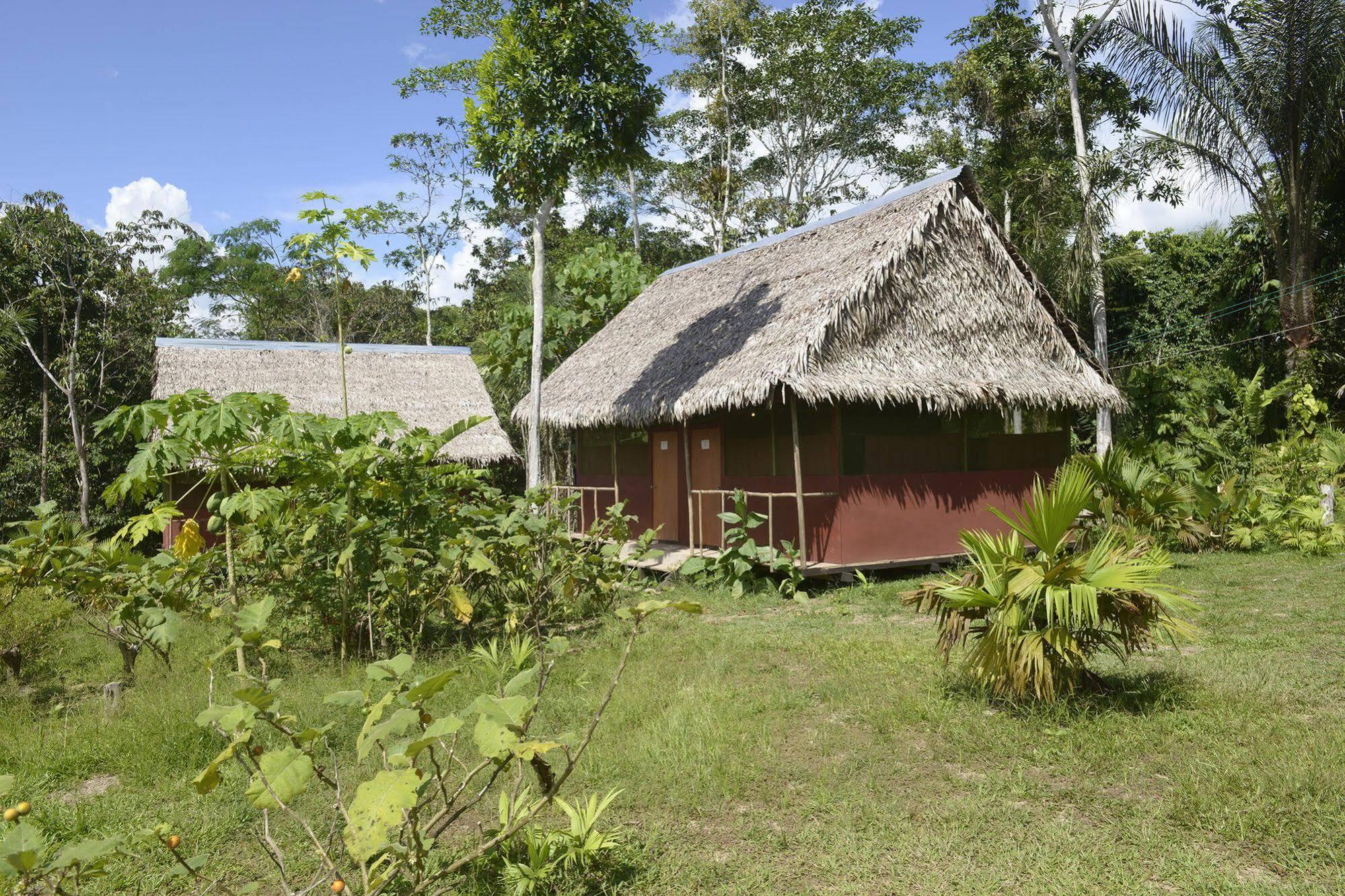 Maniti Expeditions Eco Lodge อีกีโตส ภายนอก รูปภาพ
